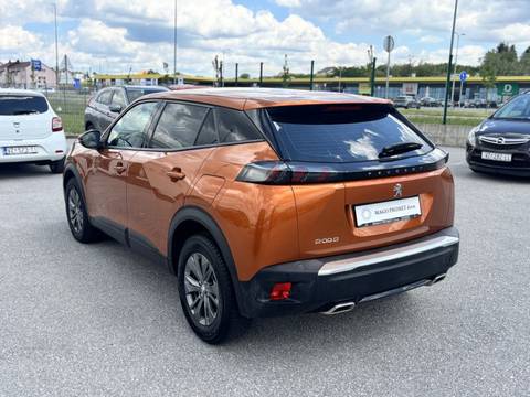 2021 Peugeot 2008 — sličica 8