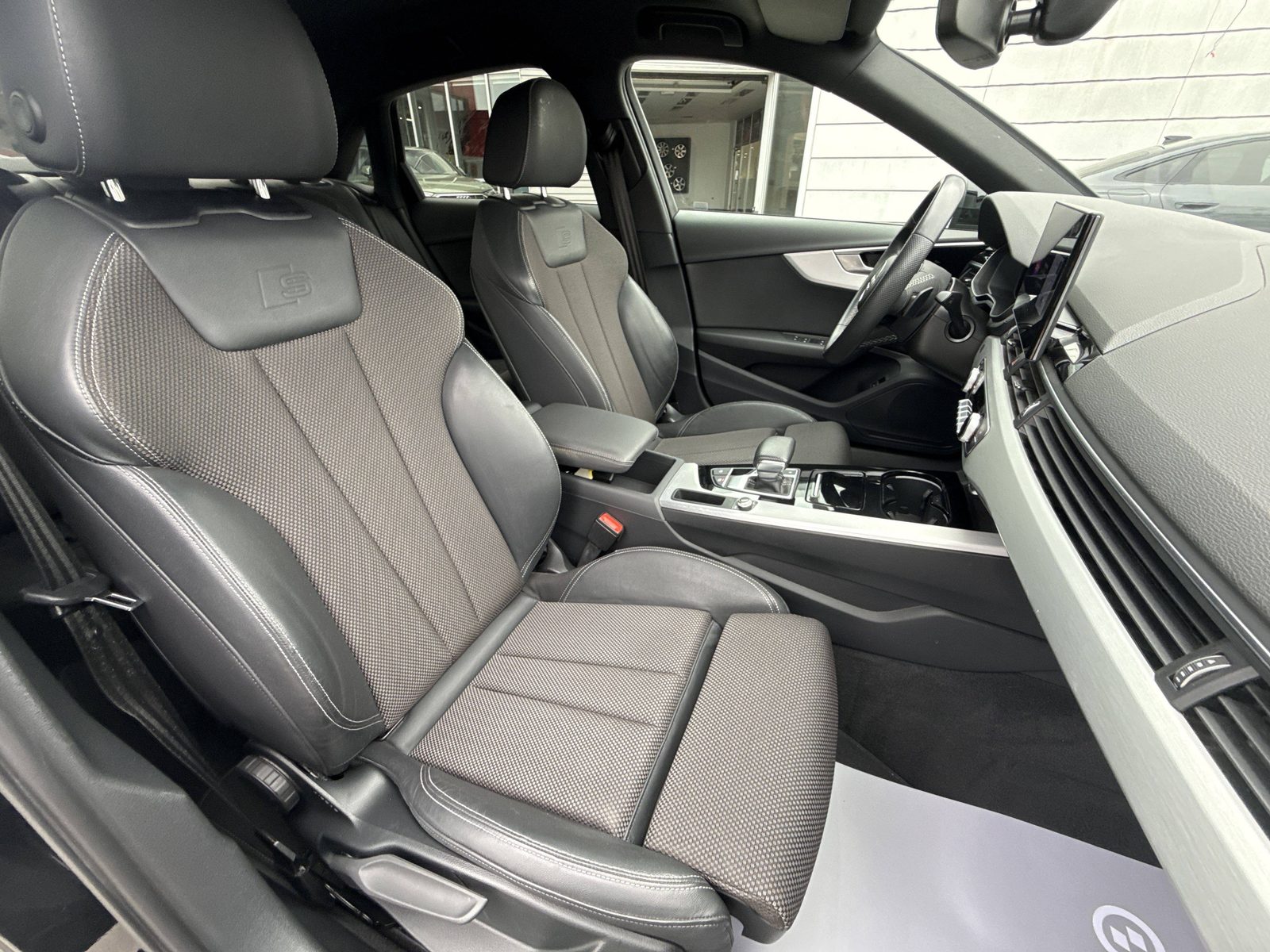 2022 Audi A4 — fotografija 25