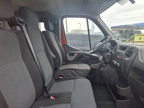 2017 Renault Master — sličica 11