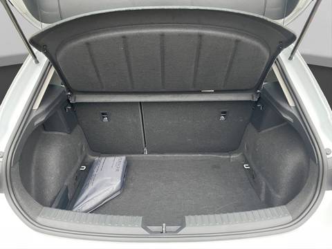 2024 Seat Leon — sličica 18