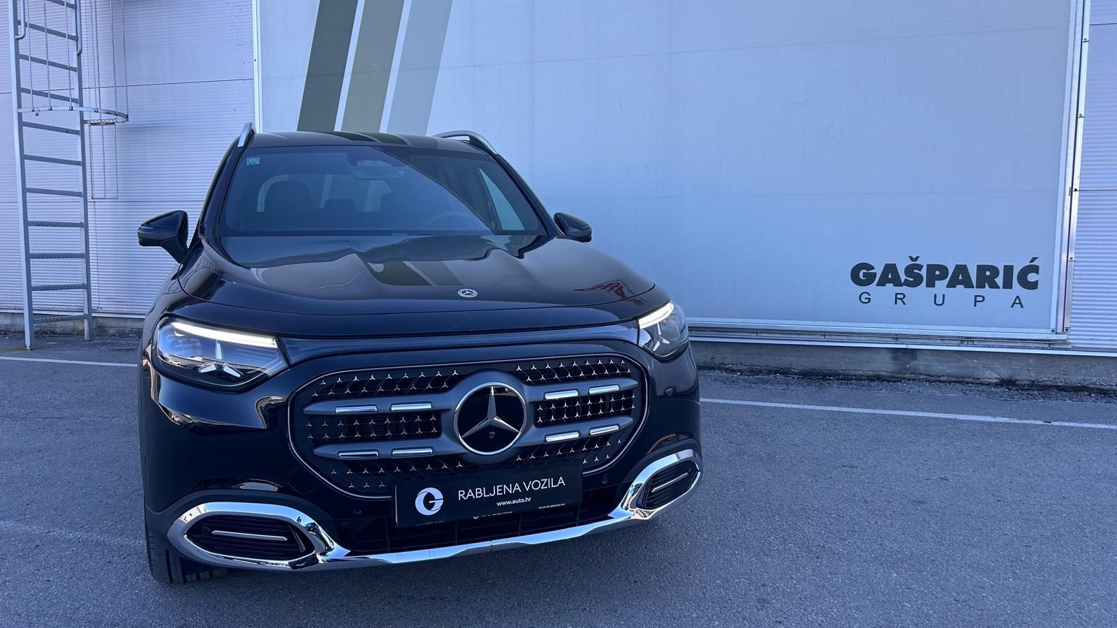 2026 Mercedes-Benz GLB — fotografija 7