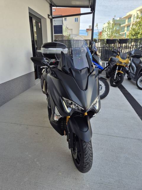 2017 Yamaha T-MAX 530
