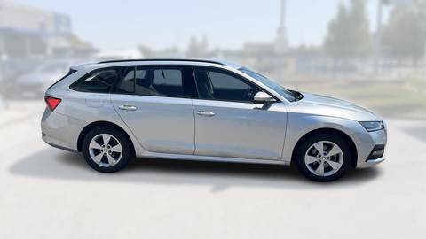 2023 Škoda Octavia Combi — sličica 8