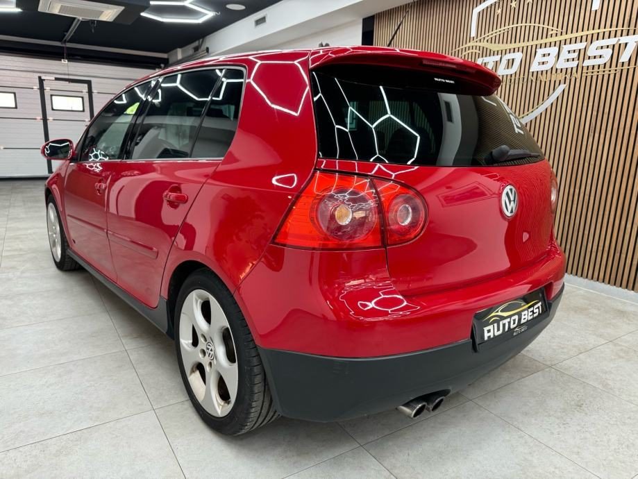 2005 Volkswagen Golf — fotografija 4