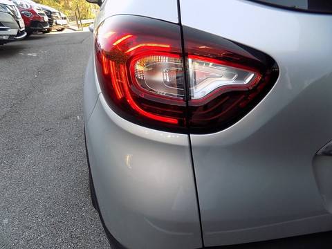 2019 Renault Captur — sličica 15