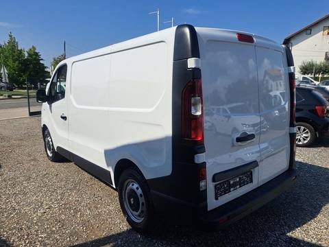 2019 Renault Trafic — sličica 9