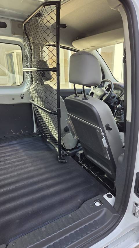 2021 Renault Kangoo Express — sličica 11