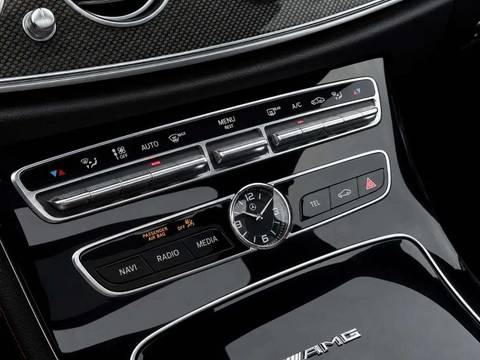 2017 Mercedes-Benz E-klasa — sličica 21