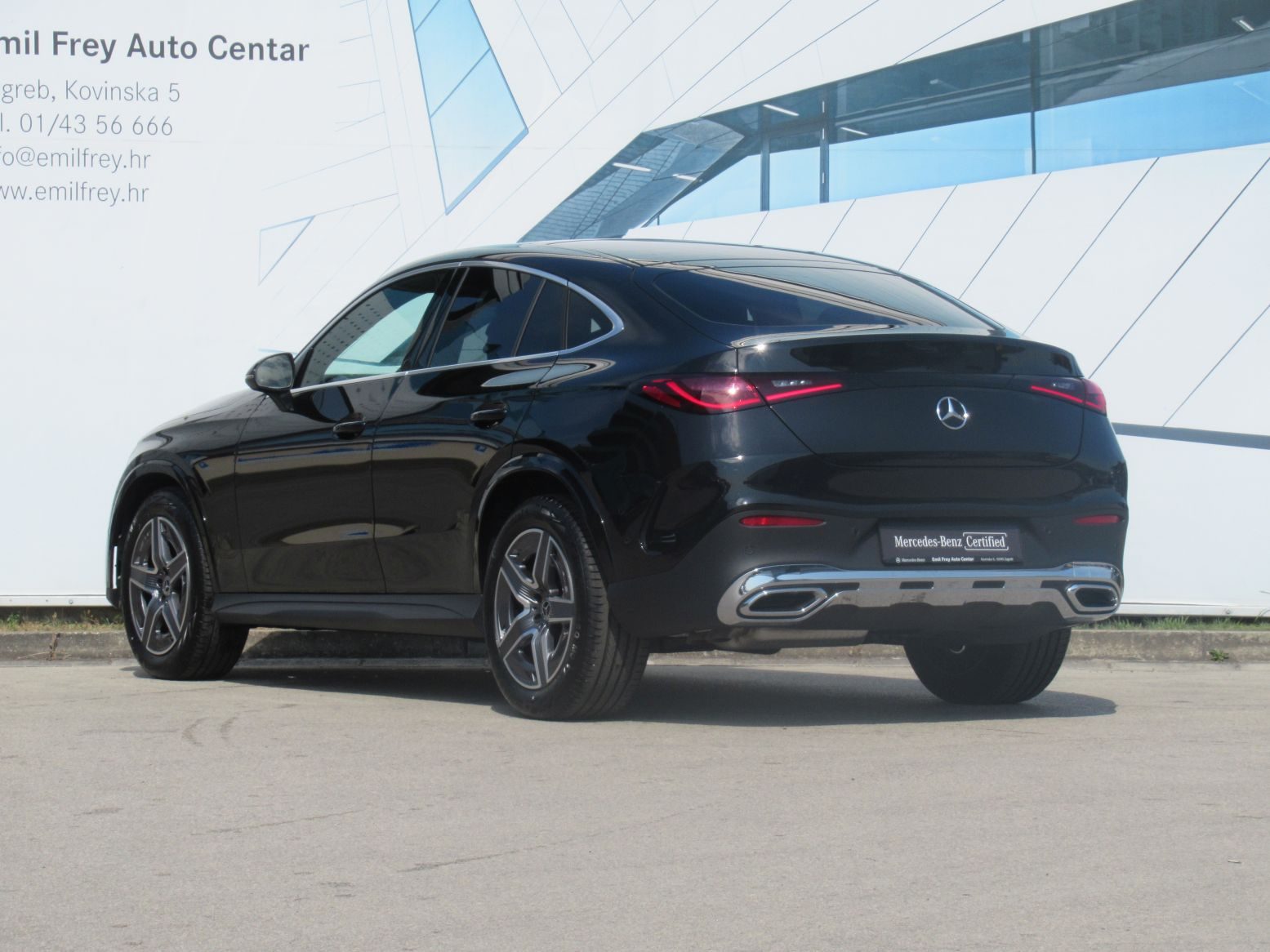 2025 Mercedes-Benz GLC AMG Line — fotografija 8