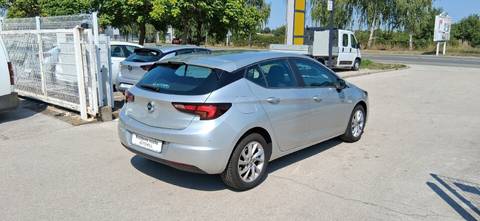 2020 Opel Astra — sličica 5