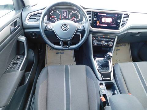 2022 Volkswagen T-Roc — sličica 10