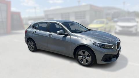 2023 BMW Serija 1 — sličica 3