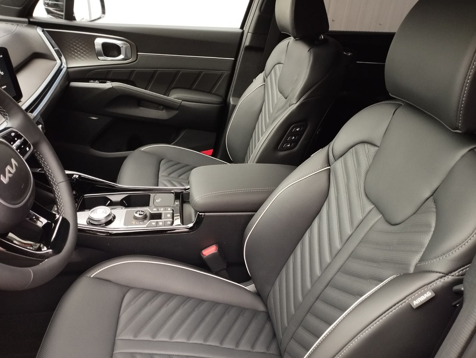 2024 Kia Sorento — fotografija 9