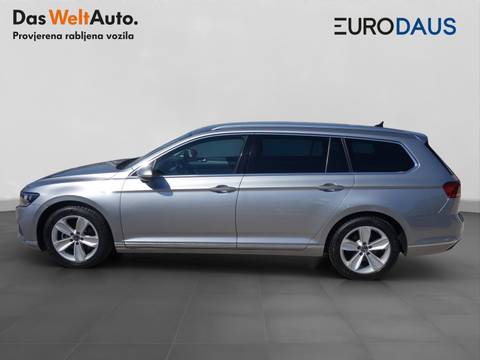 2023 Volkswagen Passat Variant — sličica 7