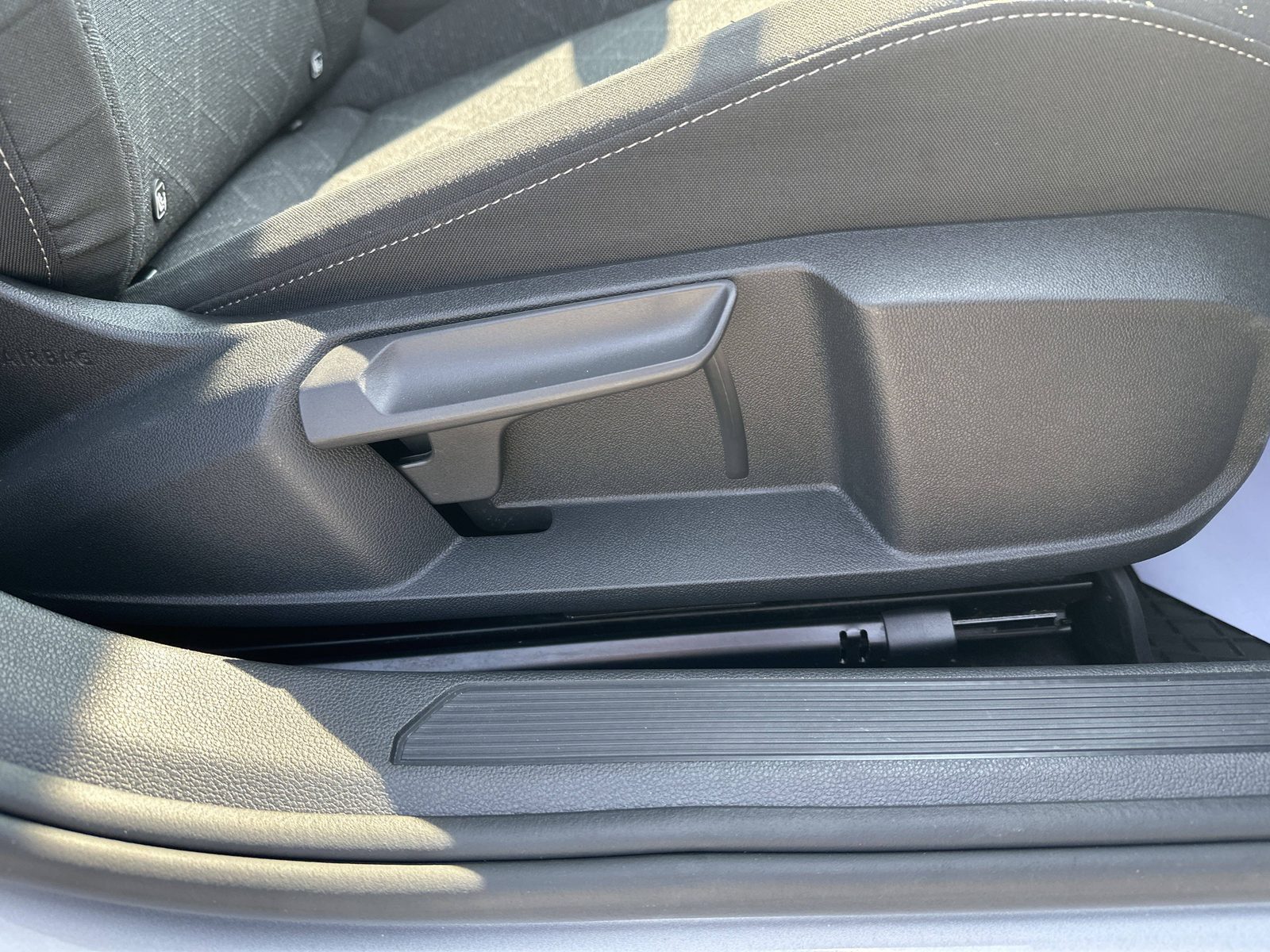 2024 Volkswagen Golf — fotografija 19