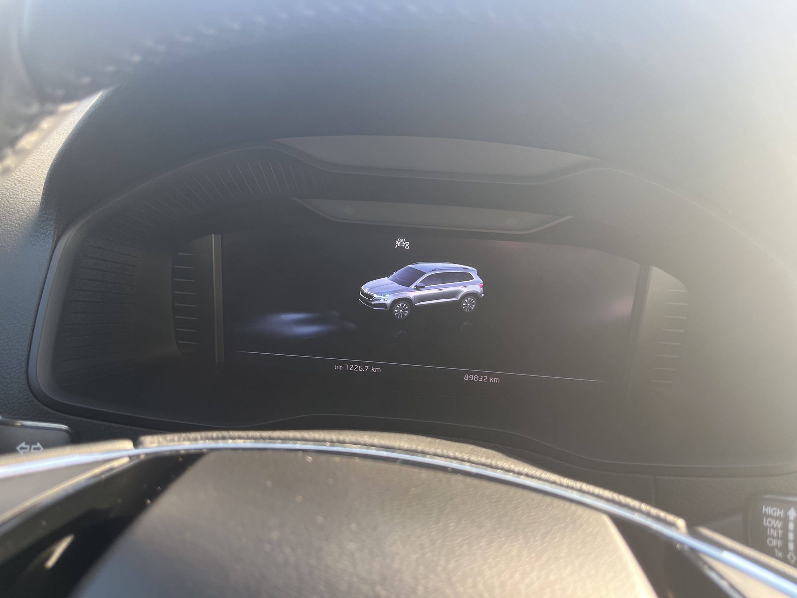 2023 Škoda Karoq — fotografija 28
