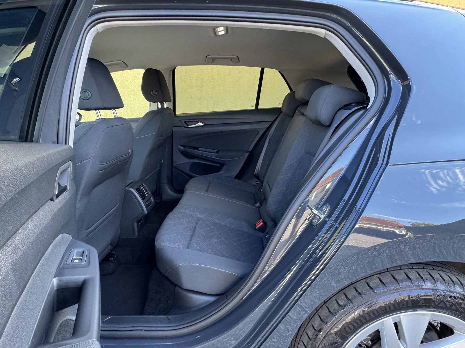 2020 Volkswagen Golf — fotografija 11