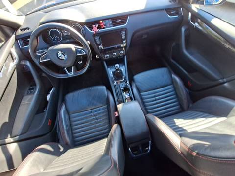 2015 Škoda Octavia Combi — sličica 12
