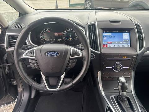 2017 Ford S-Max — sličica 8