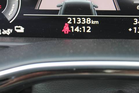 2024 Audi Q8 — sličica 25