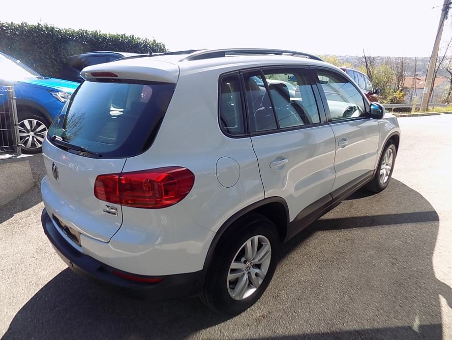 2016 Volkswagen Tiguan — fotografija 8