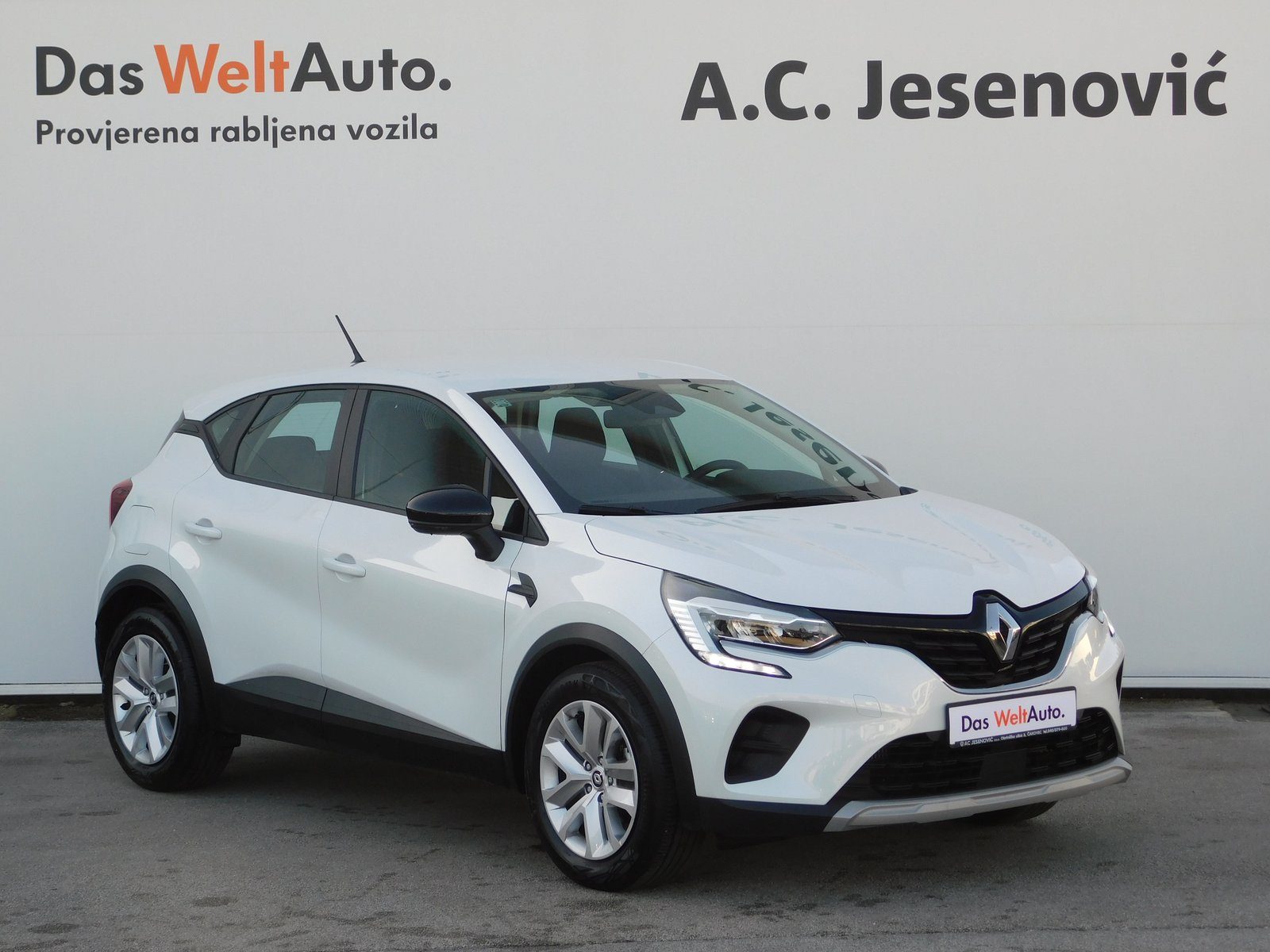 2023 Renault Captur — fotografija 3