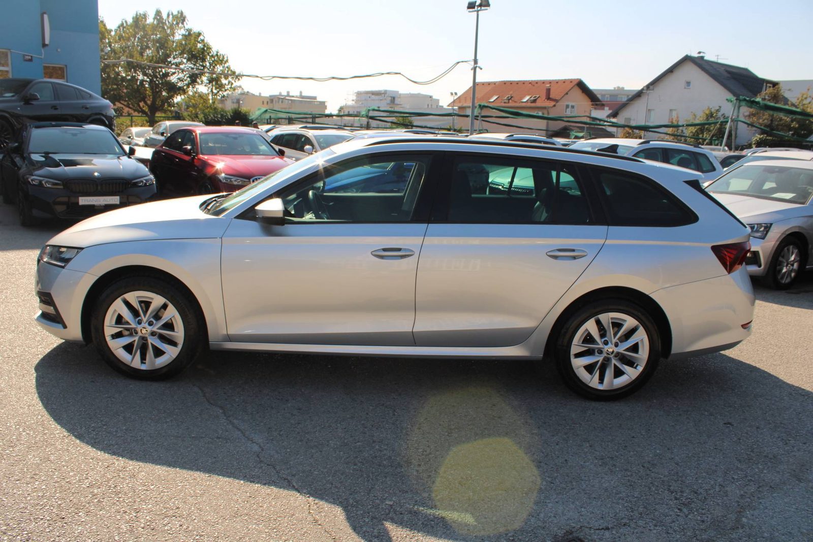 2023 Škoda Octavia Combi — fotografija 8