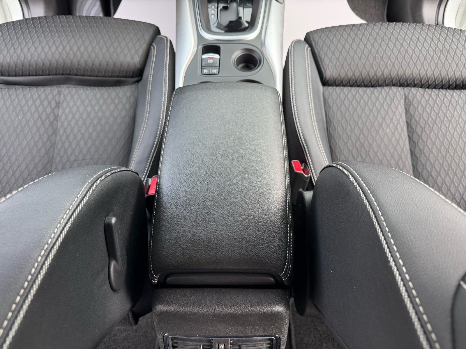 2019 Renault Kadjar — fotografija 17