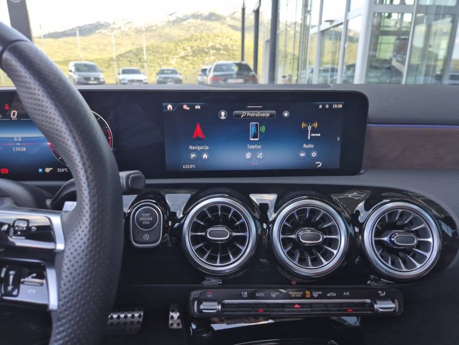 2024 Mercedes-Benz A-klasa — fotografija 18