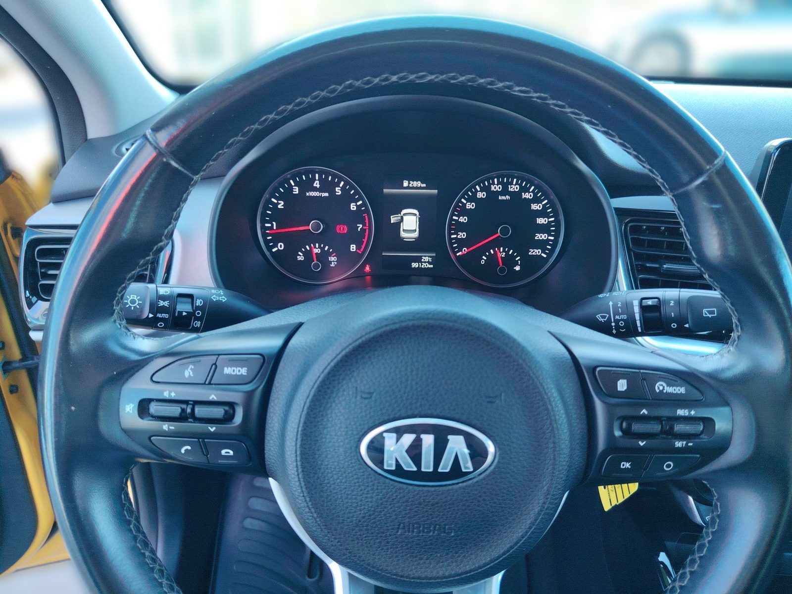 2021 Kia Stonic — fotografija 17