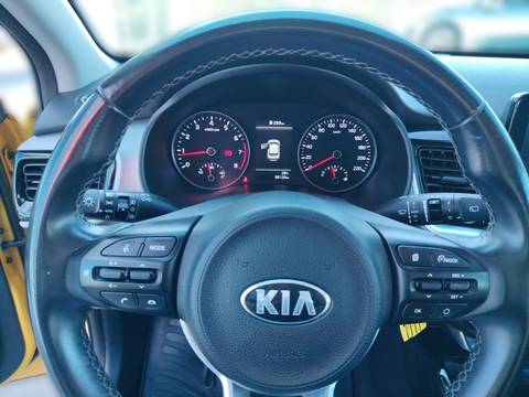 2021 Kia Stonic — sličica 17