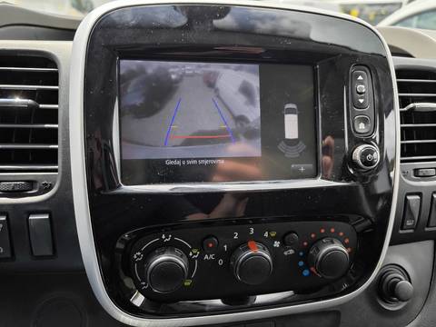 2019 Renault Trafic — sličica 9