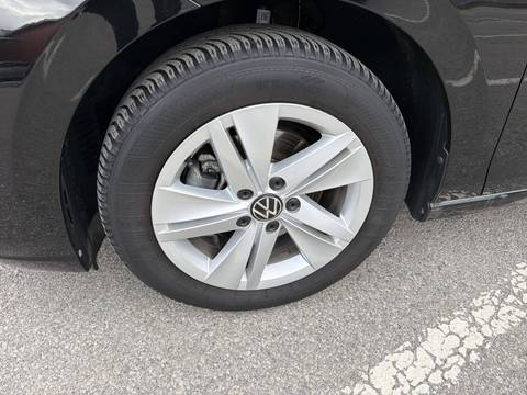 2024 Volkswagen Golf — sličica 15