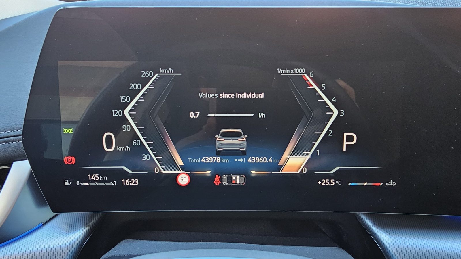 2025 BMW Serija 2 — fotografija 11