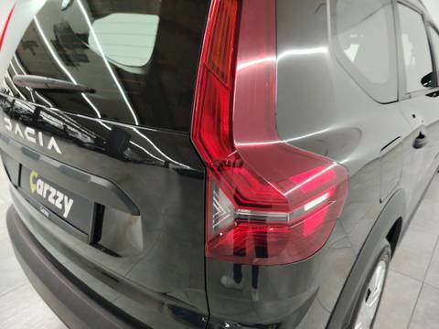 2023 Dacia Jogger — sličica 12