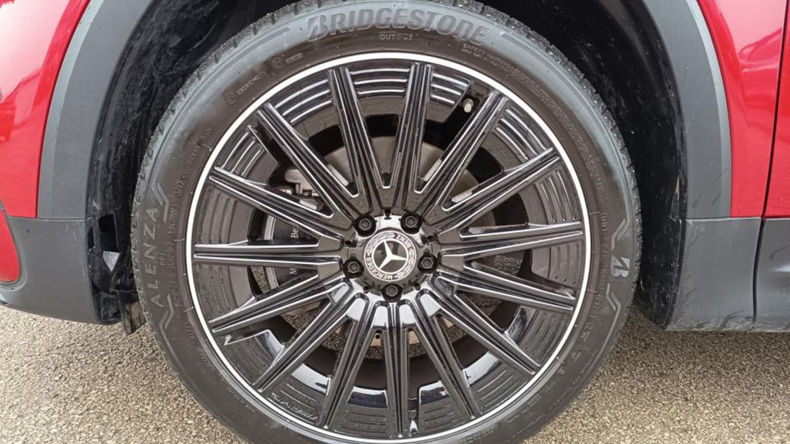 2025 Mercedes-Benz GLB AMG Line — fotografija 10