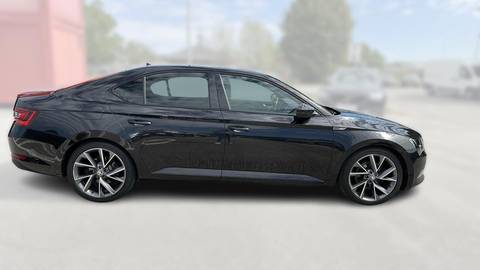 2019 Škoda Superb — sličica 8