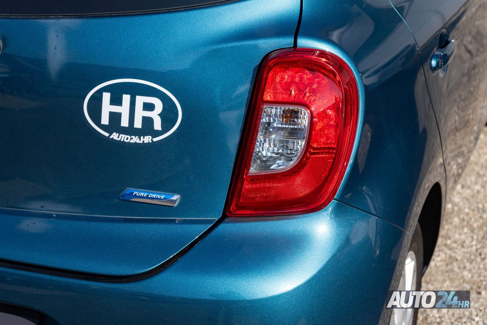 2014 Nissan Micra Acenta — fotografija 10