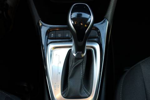 2023 Opel Crossland X — sličica 14