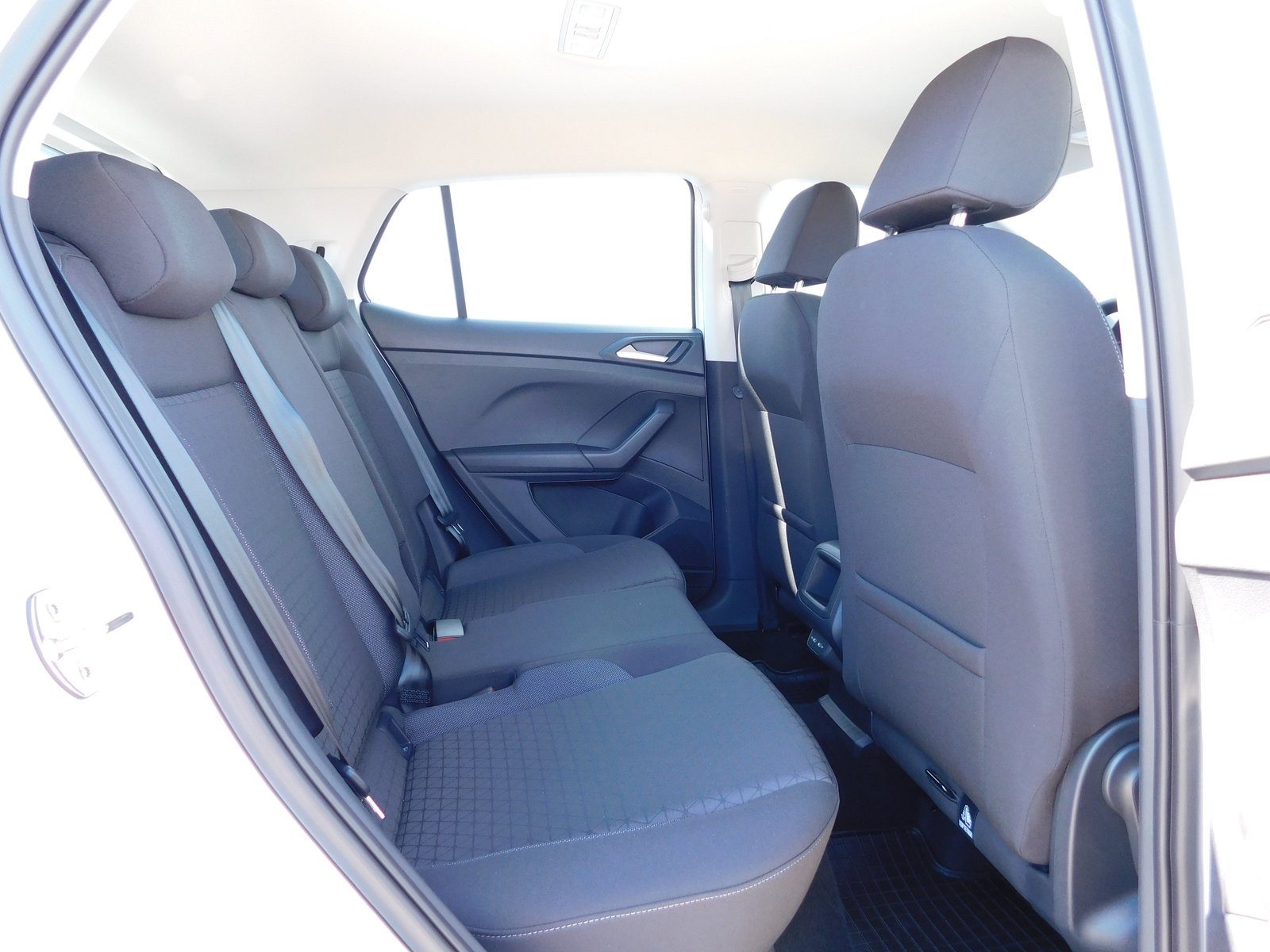 2022 Volkswagen T-Cross — fotografija 12