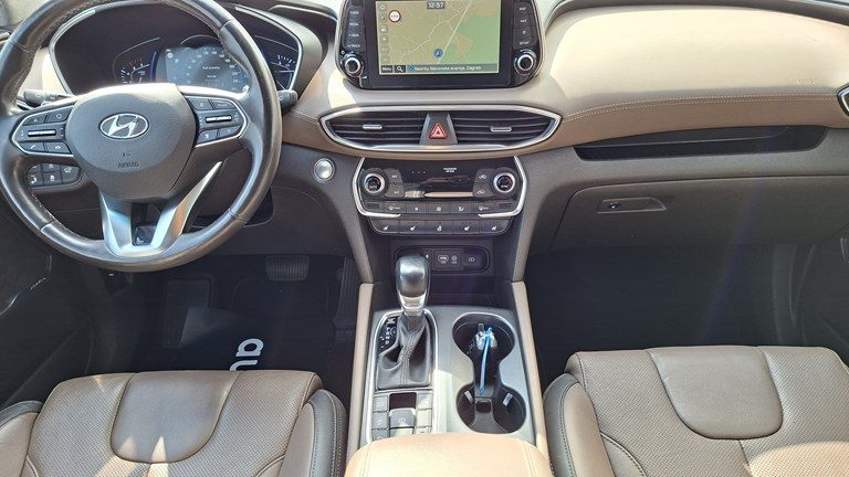 2019 Hyundai Santa — fotografija 4