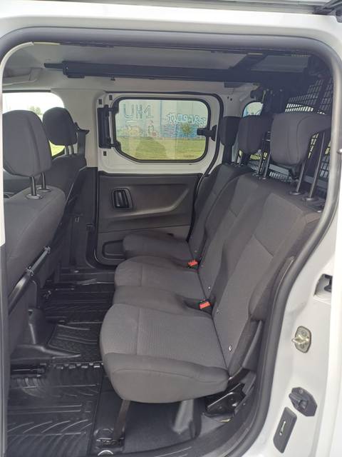 2023 Opel Combo — sličica 9
