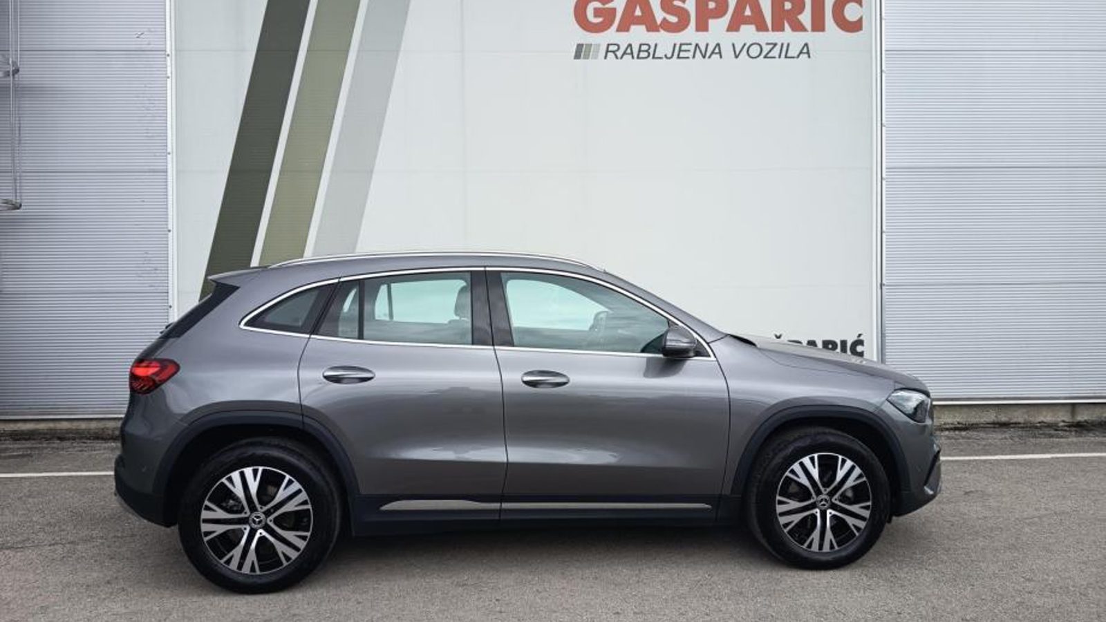 2025 Mercedes-Benz GLA — fotografija 6