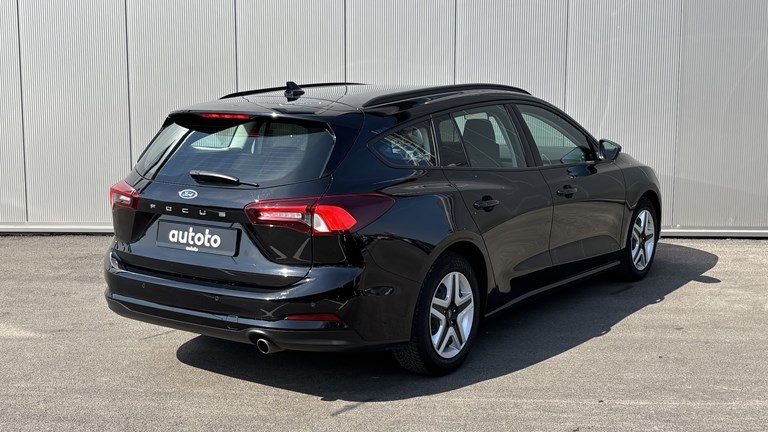 2023 Ford Focus — fotografija 3
