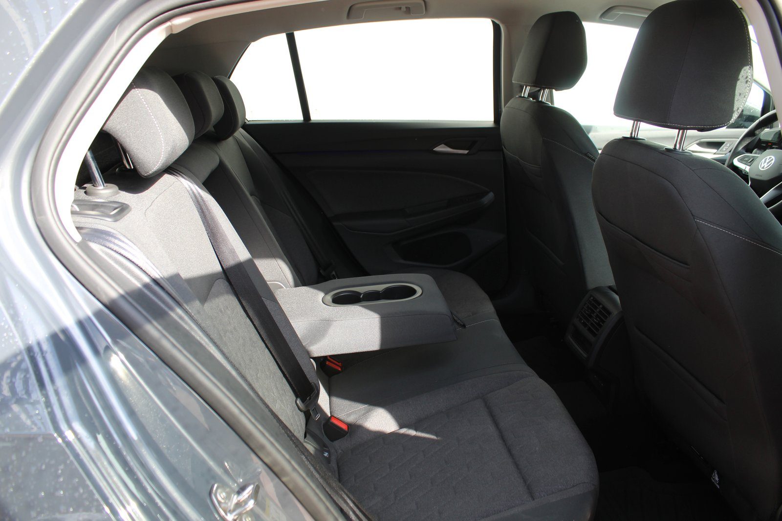 2026 Volkswagen Golf — fotografija 13