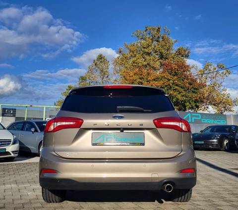 2019 Ford Focus — sličica 5