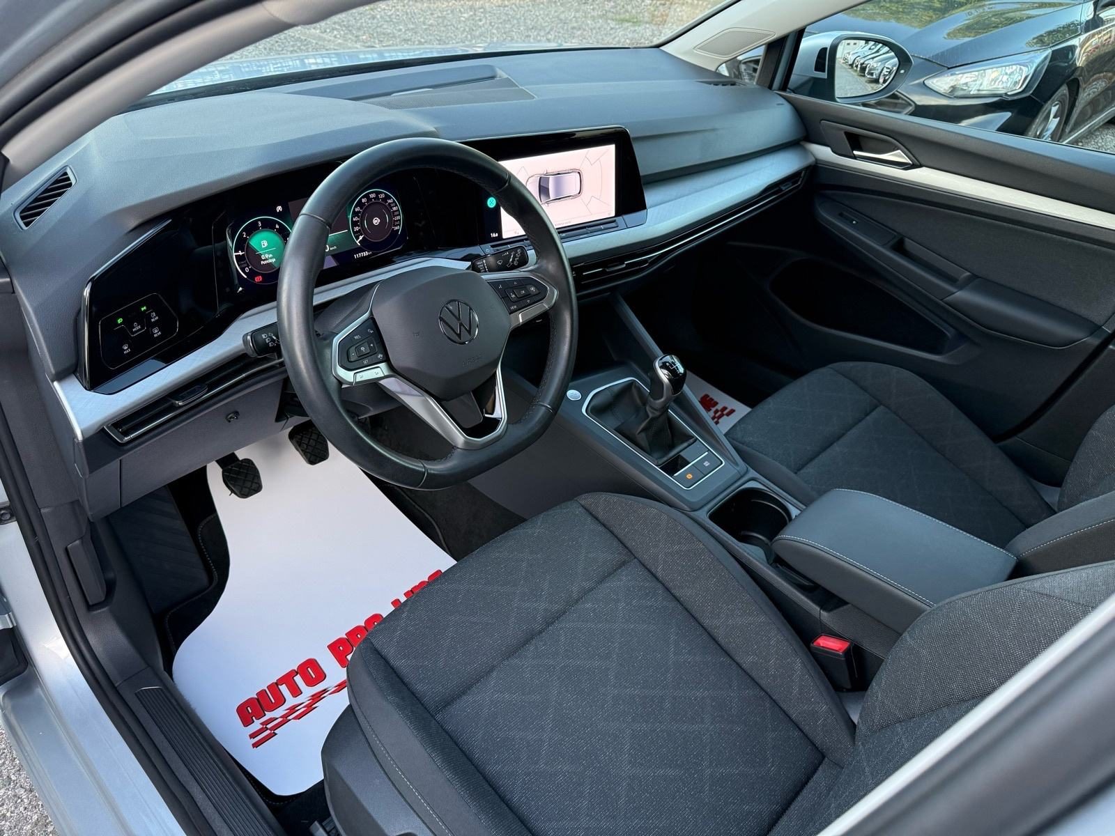 2023 Volkswagen Golf — fotografija 13
