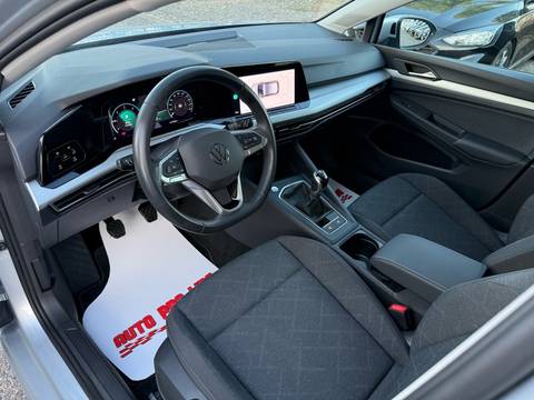 2023 Volkswagen Golf — sličica 13
