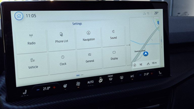 2025 Ford Kuga — fotografija 14