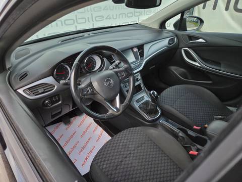 2019 Opel Astra — sličica 6